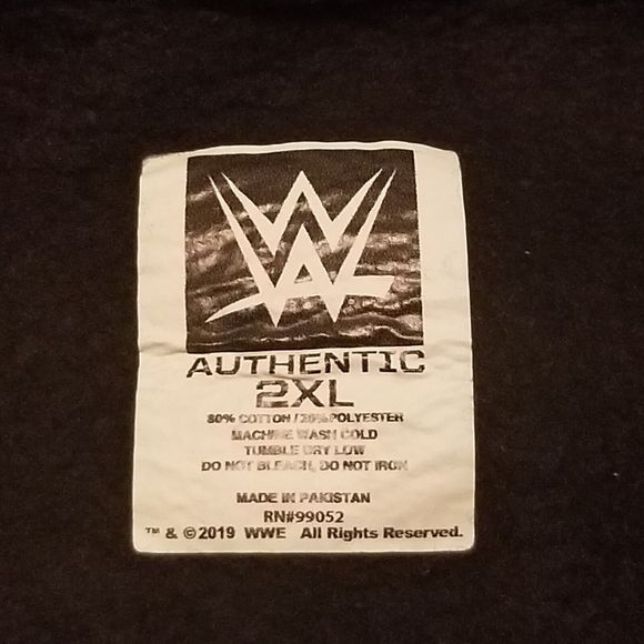 Wrestlemania Hoodie 2020 Tampa Bay Size XL Sweatshirt WWE Wrestling Black - Picture 4 of 4